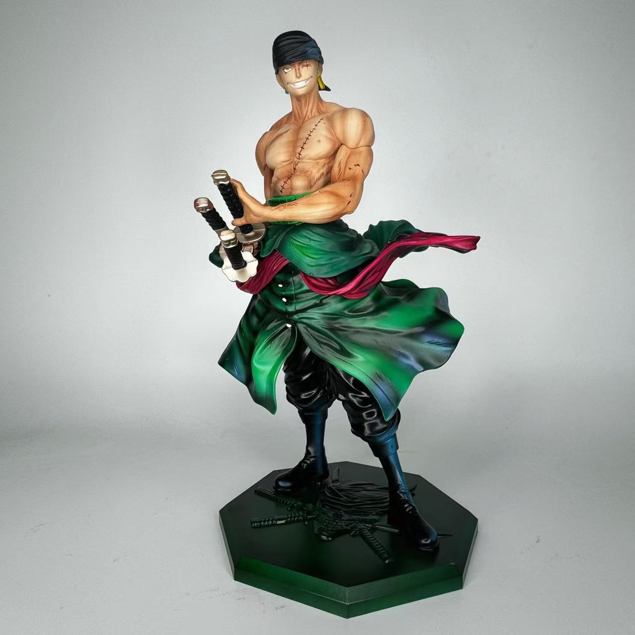원피스 컬렉터스 에디션: 캡틴 윈드 브레이커 - 진 샨 - Zoro Anime Merchandise 리뷰 및 가격