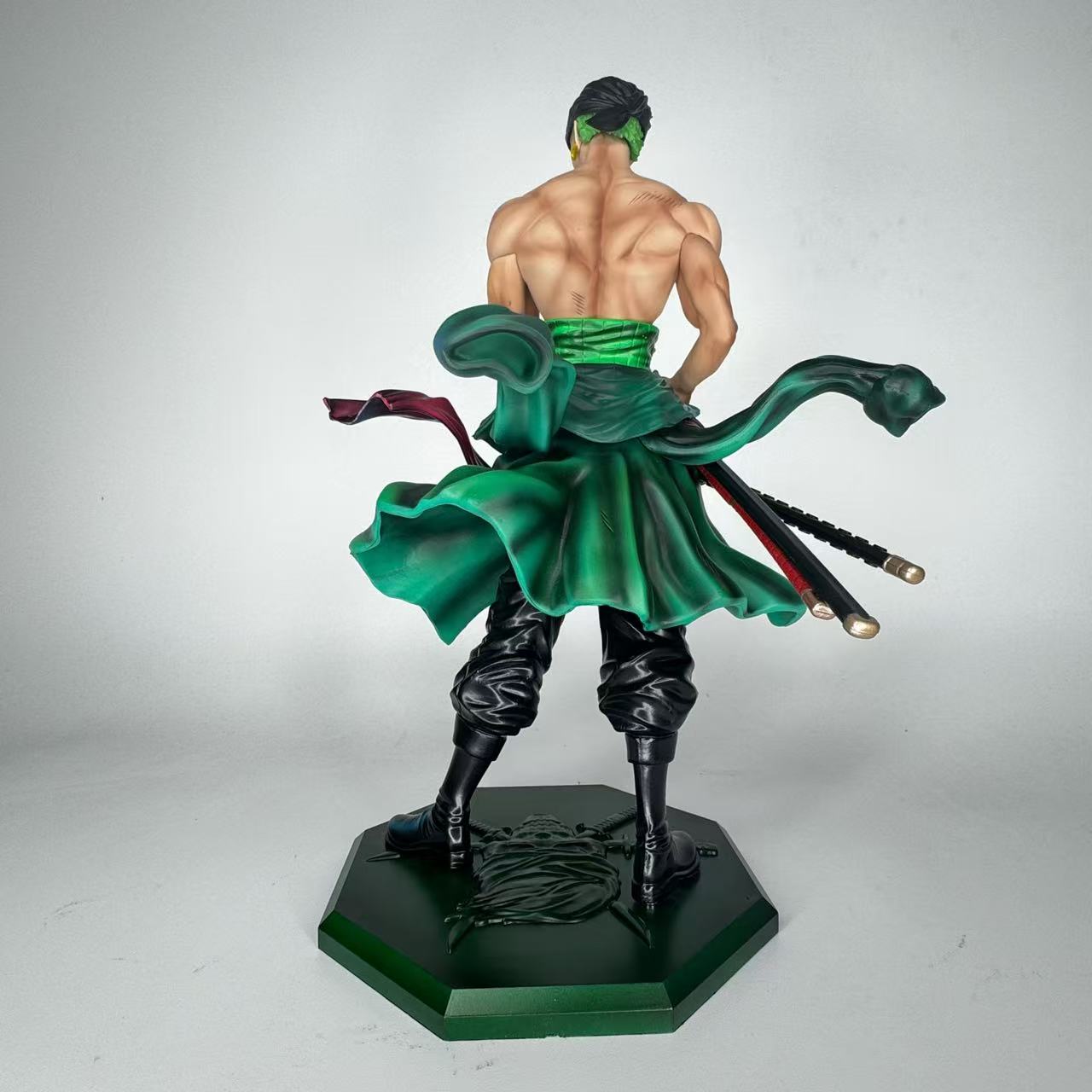 원피스 컬렉터스 에디션: 캡틴 윈드 브레이커 - 진 샨 - Zoro Anime Merchandise 리뷰 및 가격